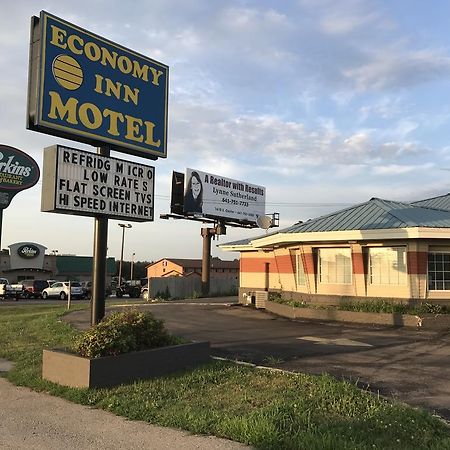 Economy Inn Marshalltown Ngoại thất bức ảnh
