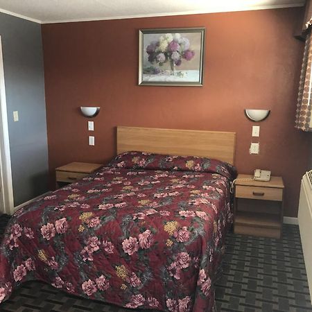 Economy Inn Marshalltown Ngoại thất bức ảnh